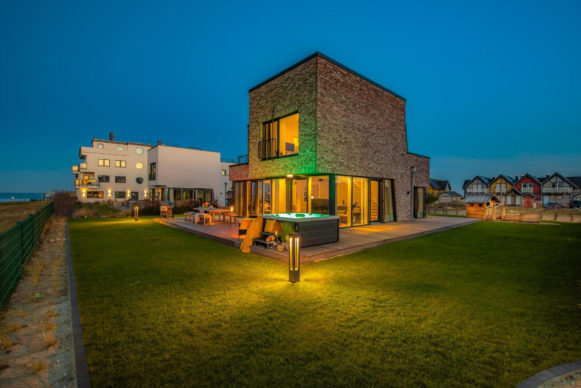 Villa King Erste Lage, Dachterrasse, Meerblick, Carport, Kamin, Sauna, Terrasse, Aussenrolllaeden オルペニッツ エクステリア 写真